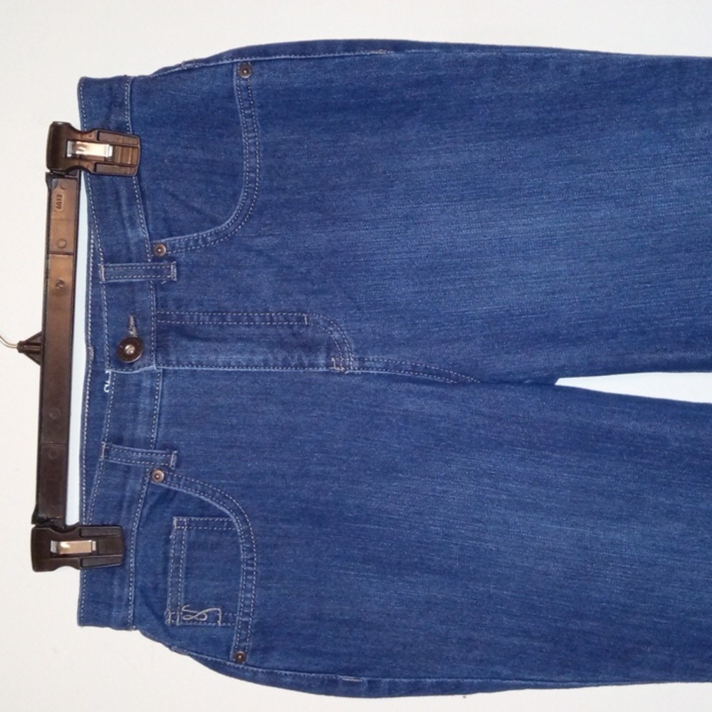 STYLE & CO. Straight Leg Jeans 4-Short - Picture 4 of 10